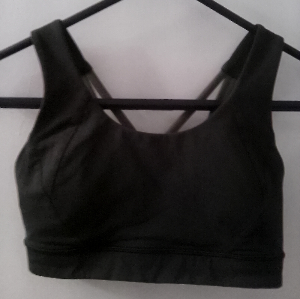 Lululemon Green and Black Sports Bra with Wide Straps